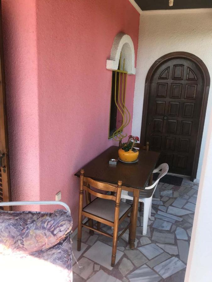Great First Floor Appartment With View Nea Kallikrateia 외부 사진